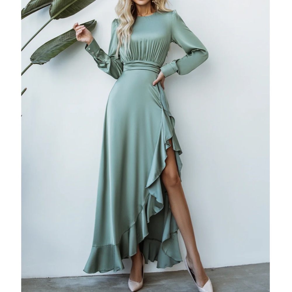 Elagia High Slit Maxi Dress Size S Women Wedding Guest Feminine In Mocco Green
